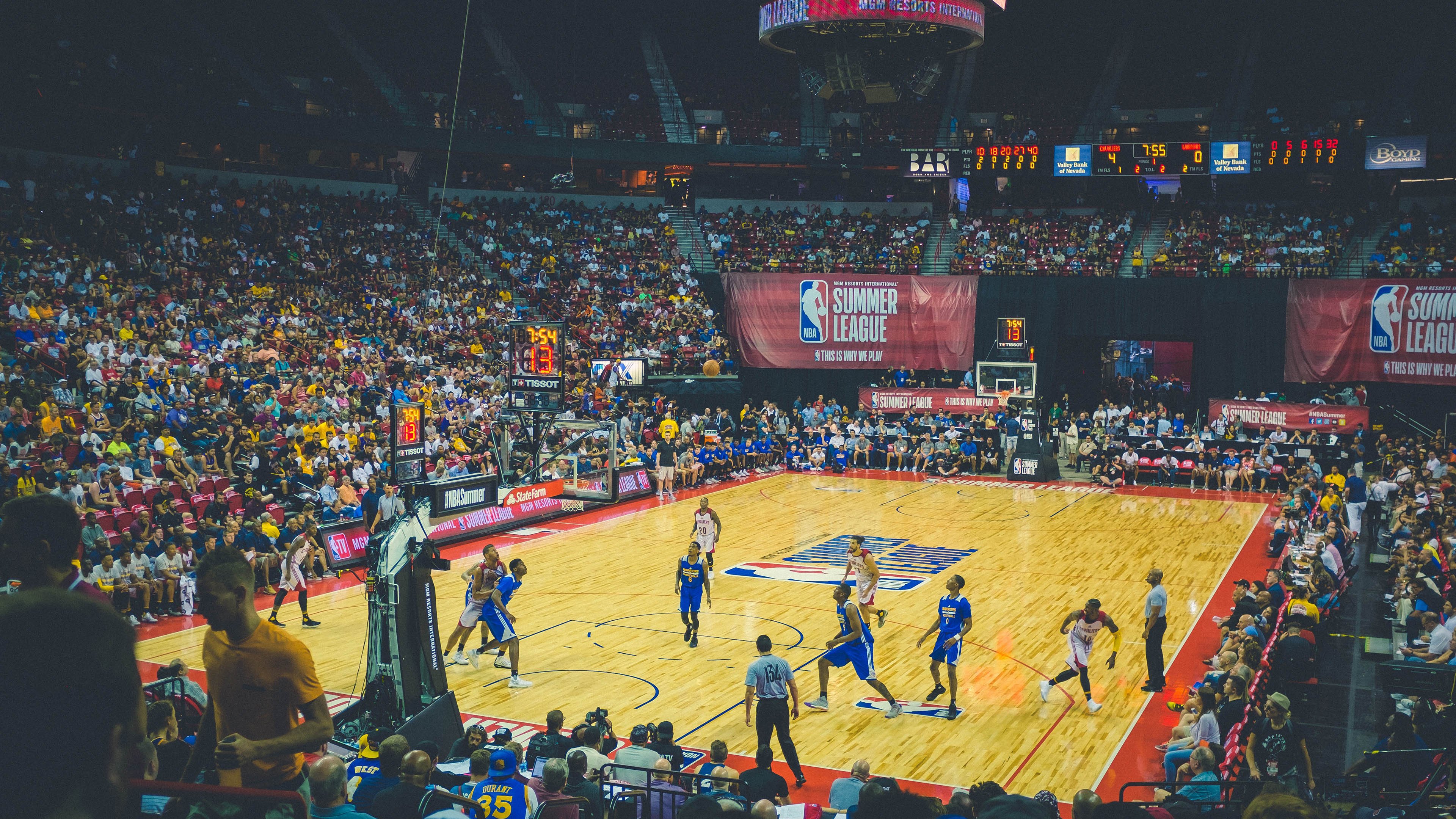 史上最年轻的“冠军射手”亮相，未来走向巅峰，最年轻的世界冠军是谁